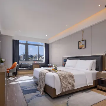 Shenzhen Zhongchen International Hotel (Baolong Subway Station Pingshan high-speed railway station) Отели рядом с достопримечательностью «Biadi Share Co. ООО.»