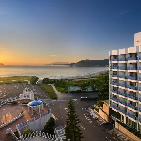 CT GREEN BAY HOT-SPRING HOTEL