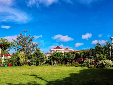 Primus Hotel and Resort