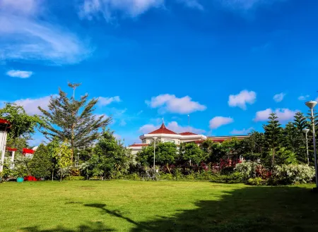 Primus Hotel and Resort