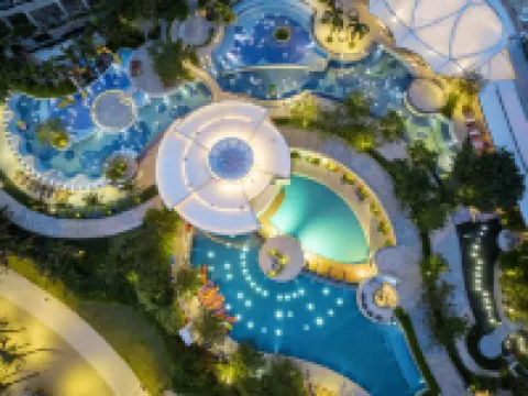 โรงแรมซอลท์คริสตัล บาย ริชู โรงแรมในหุยตง