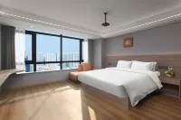 Favor Sunshine Hotel (Changde Wanda Plaza Railway Station Branch)