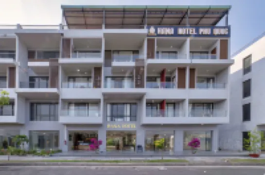 Hana Hotel Sonasea Night Market Phu Quoc Hotels near Ho Quoc Temple