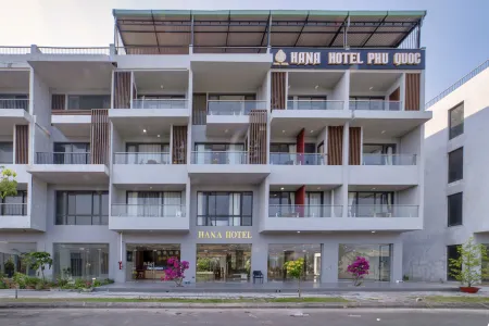Hana Hotel Sonasea Night Market Phu Quoc