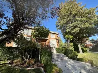 Super Cosy 8B6B in Vancouver heart near to airport Hoteles en Vancouver