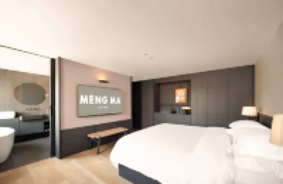 Floral · Yangzhou Mammoth Homestay (Dongguan Street Geyuan Garden) - Nouto- ja jättöpalvelut