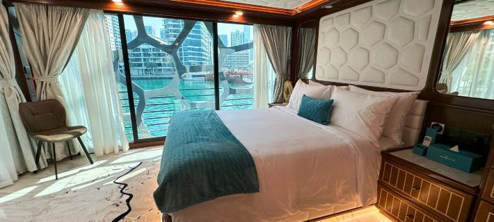 Overnight Super Yacht - Orchid Hotels in Abu Dhabi