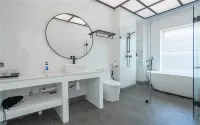 Xingshu Villa Hotel (Huidong Xunliaowan Scenic Area Store)