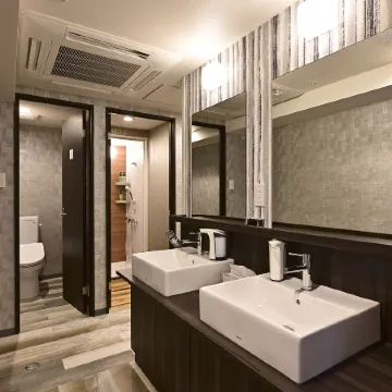 Tomariya Ueno