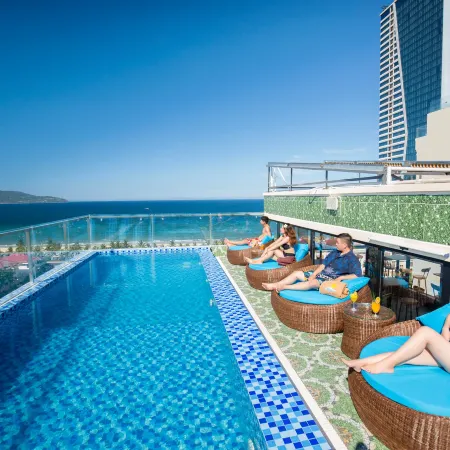Cherry Apartment & Hotel