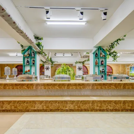 Erguna Bonfire Hotel (Erguna Wetland Scenic Area Branch)