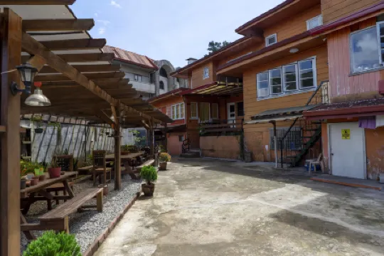 Old Orangewood Bed & Breakfast