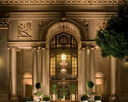 The Biltmore Los Angeles Hotel in zona Centro di Los Angeles