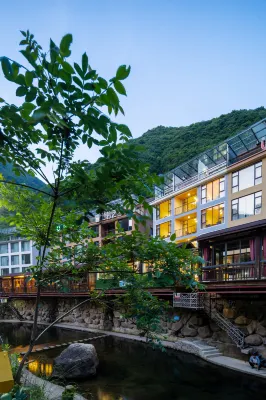 tongluyoujianshuizhilin Hotels in Bai Yunyuan Resort