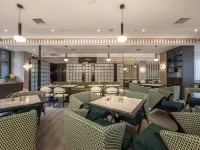 蘭州環球中心民主東路亞朵飯店 邮政大厦附近的飯店