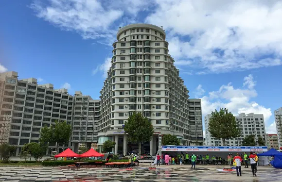 長島雯雯海景公寓