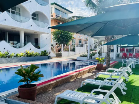 Puerto Galera Seaview Resort