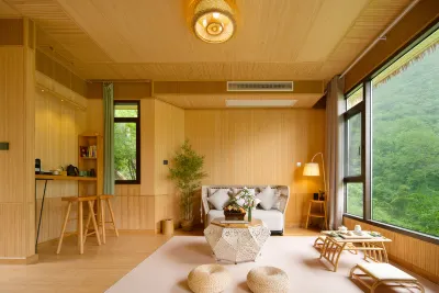 Nature Yaoquan Mountain Residence Hotels in Wenchuan