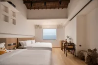 Songyang Yunbian Mountain Homestay - balcony