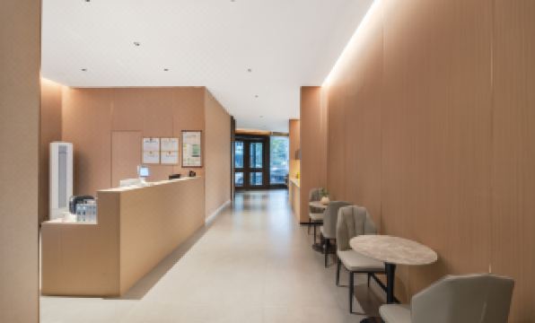 Jingyuan Zhishang Design Hotel (Qingdao May Fourth Square Olympic Sailing Center)