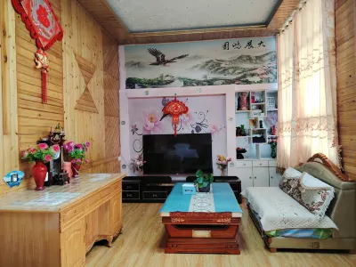 Fengyi Homestay Hotels near Dazong Sacred Lake Scenic Area