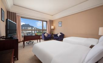 Parklane Hotel