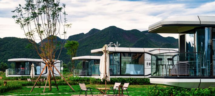 Puzhe Heiwei Guangxing River. Camp between Clouds and Water Hotels in Qiubei