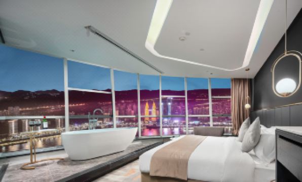 NASA Yunduan High-altitude Riverview Hotel (Chongqing Jiefangbei Pedestrian Street)