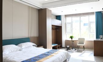 Huaxi Hotel