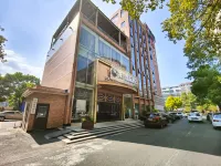 Manzhou International Hotel (Nan County Meixi)
