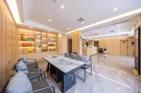Tianlu Light Luxury Hotel Hotel di Alxa Right Banner