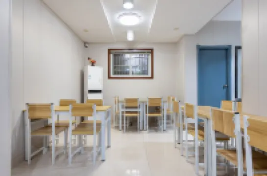 Shangkeyou Hotel (Yancheng Tinghu Open Avenue Store)