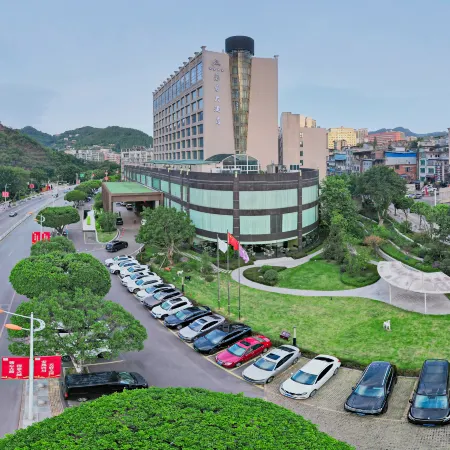 lanzunhotel