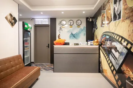 Yingshan Haizhou Business Hotel