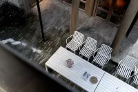 Dali Ancient City Xishan Designer Hotel