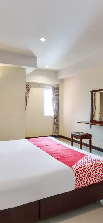 ห้องซูพีเรียร์ เตียงใหญ่ 1 เตียง