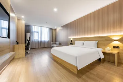Yuejinghao Smart Hotel (Yancheng Dafeng Jinfeng South Street) Hotel in zona Holland Flowers