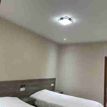 Xuebing Inn Rooms