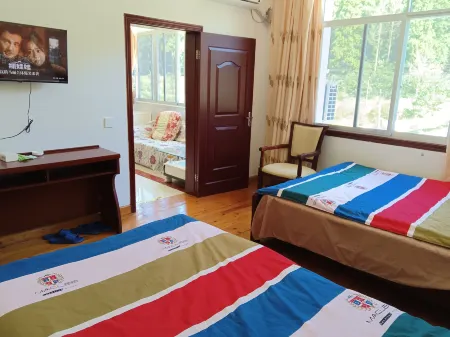 Xiaojing Farmhouse Отели рядом с достопримечательностью «Octagon House»