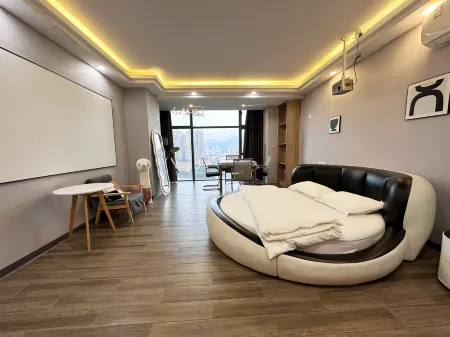 Fuzhou Hailuo Mansion (Yongrong Plaza Changle Station Branch) Отели рядом с достопримечательностью «Zhenghe Park (South Gate)»