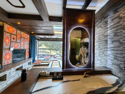Danba Dryland Homestay Hotels near Dangling Village