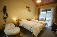 Tangquexi Private Hot Spring Sleep Homestay - balcony