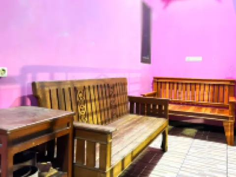 NgeKost harian Hotels in Gayamsari