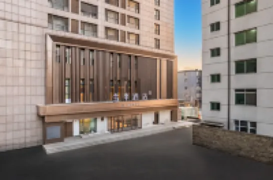 全季飯店（瀋陽太原街地鐵站中山公園店） 和平廣場附近的飯店