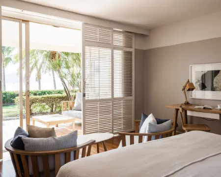 Beach Club Hotels in Hamilton Island