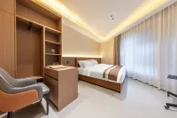 Meishan Yiyuan Smart Hotel (East Station)