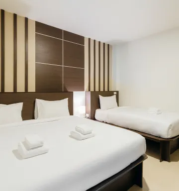 ห้องดีลักซ์สามคน