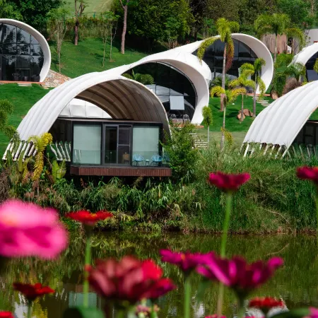 Xishuangbanna Visible Zeqi Tent Hotel