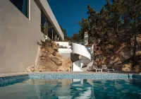 Qingdao Qihai Lingfeng Seascape Resort Homestay (Liuqing River Beach Branch in Laoshan Scenic Area) - مسبح غير متناهي