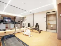 Huanyue Hotel (Pingliang Xingtai Plaza)